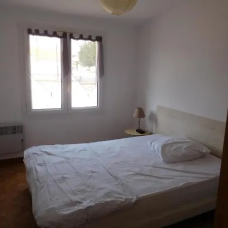 Holiday home Maison Plain-pied Au Calme, Proche Et Commerces, Animaux Bienvenus Sur Demande - Fr-1-476-91 *