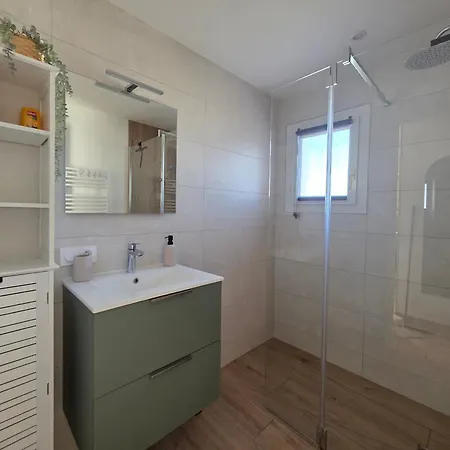 Maison Plain-pied Au Calme, Proche Plages Et Commerces - Fr-1-476-91 *